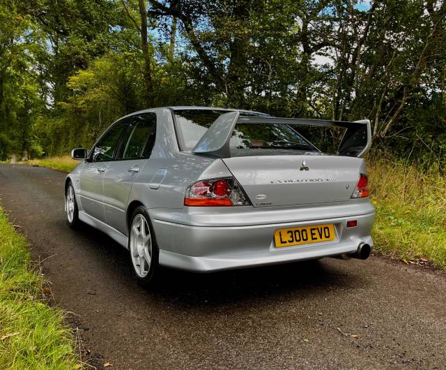 2003 Mitsubishi Lancer 2.0 EVO VIII FQ-300 4dr