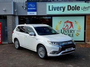 MITSUBISHI OUTLANDER 2018 (18) at Mitsubishi UVL Selby