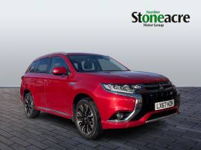 MITSUBISHI OUTLANDER 2017 (67) at Mitsubishi UVL Selby