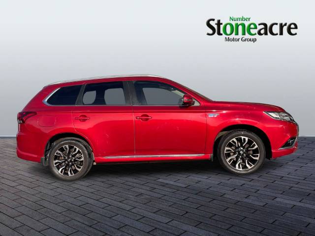 2017 Mitsubishi Outlander 2.0h 12kWh 4hs SUV 5dr Petrol Plug-in Hybrid CVT 4WD Euro 6 (s/s) (200 ps)