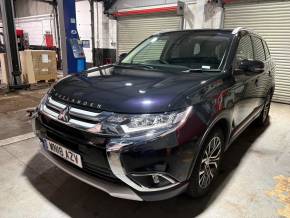 MITSUBISHI OUTLANDER 2018 (18) at Mitsubishi UVL Selby
