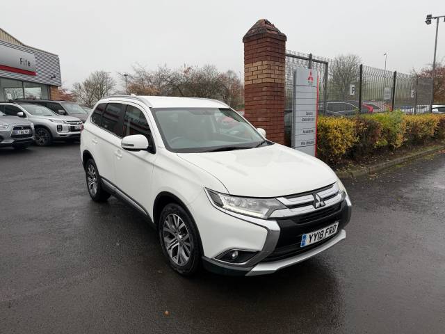 Mitsubishi Outlander 2.2 DI-D 3 5dr Auto Estate Diesel WHITE