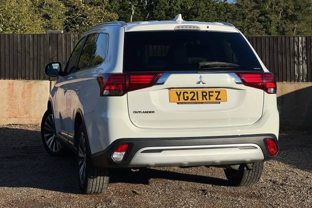 2021 Mitsubishi Outlander 2.0 Exceed 5dr CVT