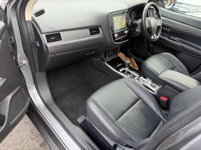 2020 Mitsubishi Outlander 2.0 Exceed 5dr CVT