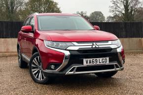 MITSUBISHI OUTLANDER 2020 (69) at Mitsubishi UVL Selby