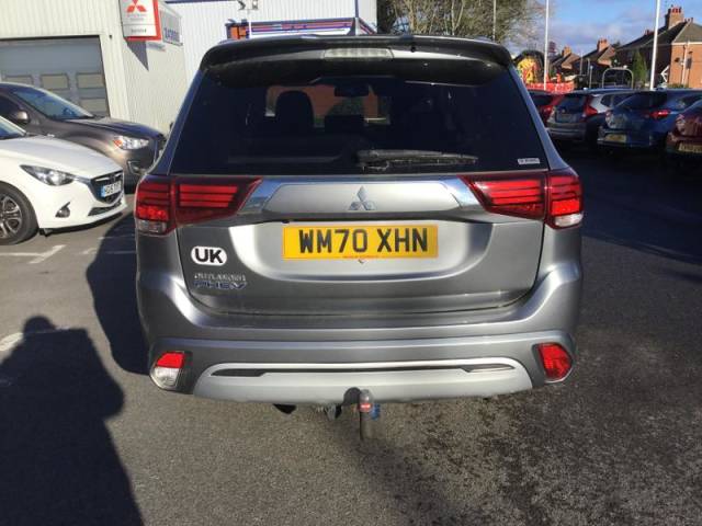 2021 Mitsubishi Outlander 2.4h TwinMotor 13.8kWh Exceed SUV 5dr Petrol Plug-in Hybrid CVT 4WD Euro 6 (s/s) (224 ps)