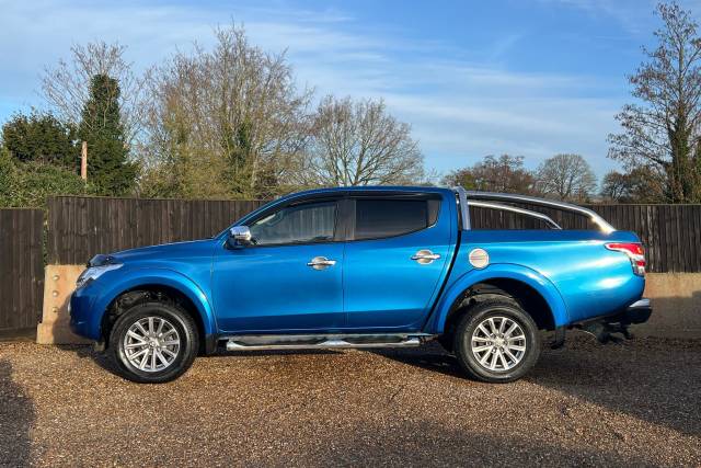 2016 Mitsubishi L200 2.4 Double Cab DI-D 178 Barbarian 4WD