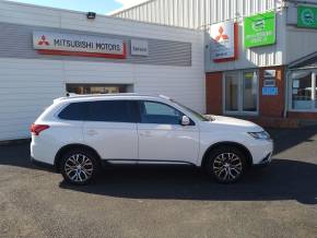 MITSUBISHI OUTLANDER 2017 (67) at Mitsubishi UVL Selby