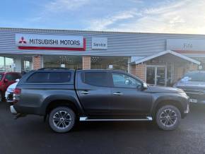 MITSUBISHI L200 at Mitsubishi UVL Selby