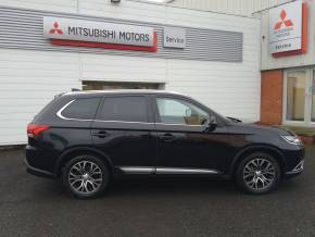 MITSUBISHI OUTLANDER at Mitsubishi UVL Selby
