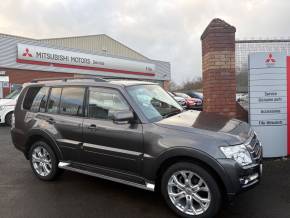 MITSUBISHI SHOGUN at Mitsubishi UVL Selby