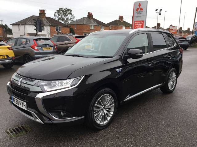 2020 Mitsubishi Outlander 2.4h TwinMotor 13.8kWh Design CVT 4WD Euro 6 (s/s) 5dr