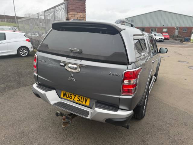 2017 Mitsubishi L200 2.4 Double Cab DI-D 178 Barbarian 4WD