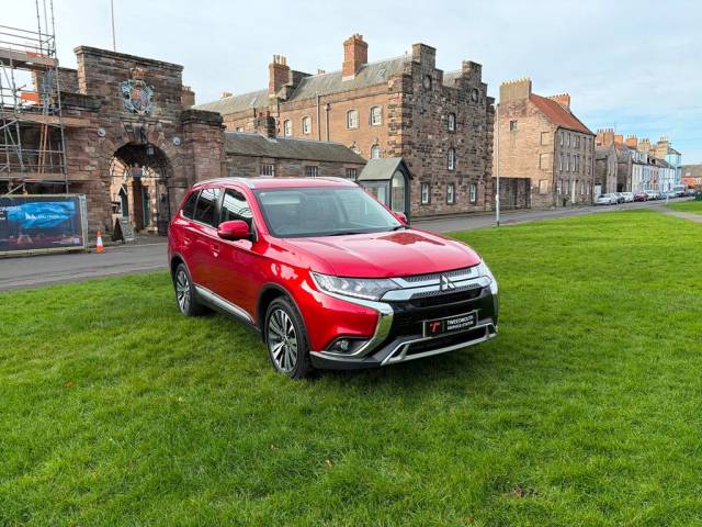 Mitsubishi Outlander 2.0 Exceed 5dr CVT Estate Petrol Red