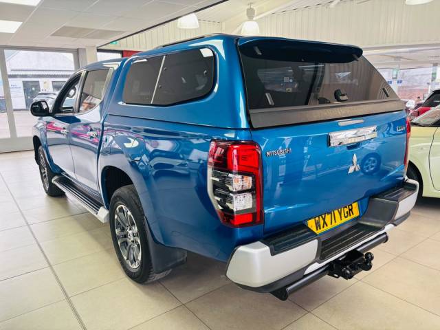 2021 Mitsubishi L200 2.3 Double Cab DI-D 150 Barbarian 4WD