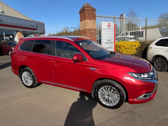 Mitsubishi Outlander 2.4 PHEV 4h 5dr Auto Estate Petrol / Electric Hybrid RED