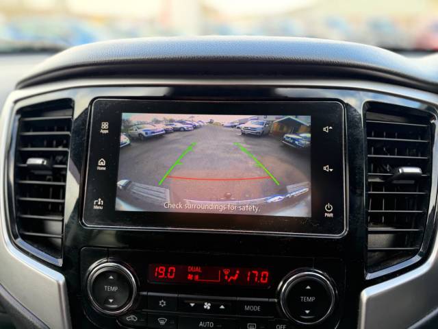 2021 Mitsubishi L200 2.3 Double Cab DI-D 150 Barbarian 4WD