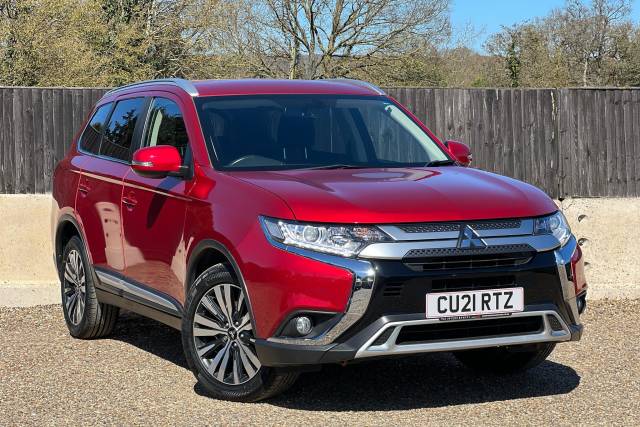Mitsubishi Outlander 2.0 Design 5dr CVT Estate Petrol RED