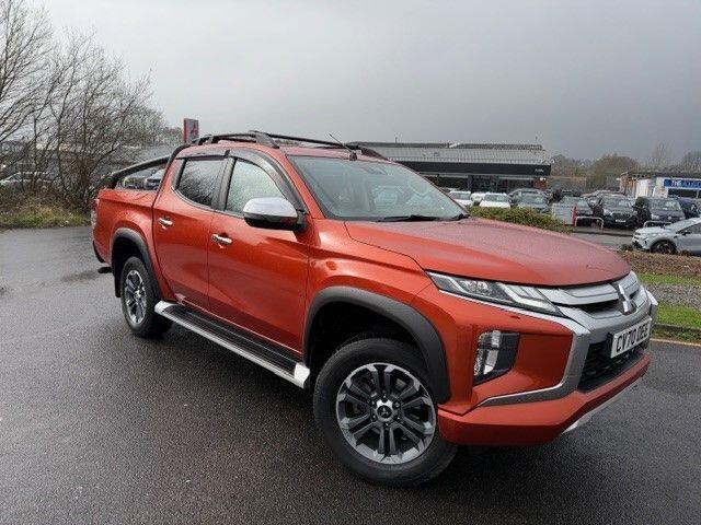 2020 Mitsubishi L200
