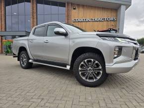 MITSUBISHI L200 at Mitsubishi UVL Selby