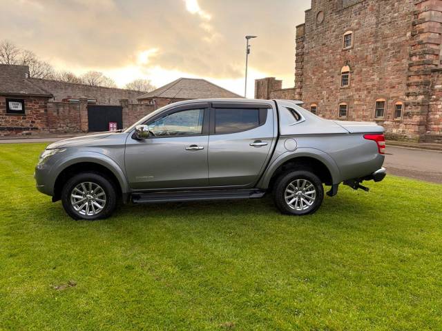 2016 Mitsubishi L200 2.4 Double Cab DI-D 178 Warrior 4WD