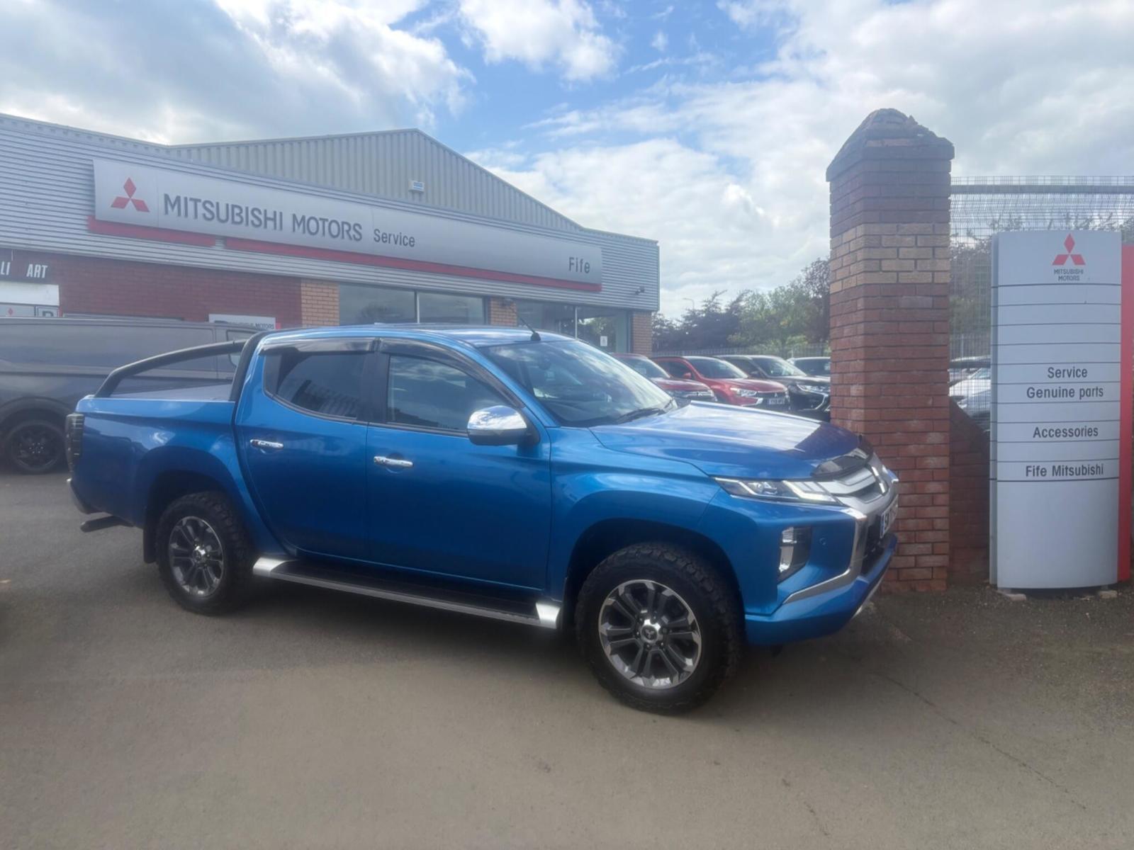 2021 Mitsubishi L200