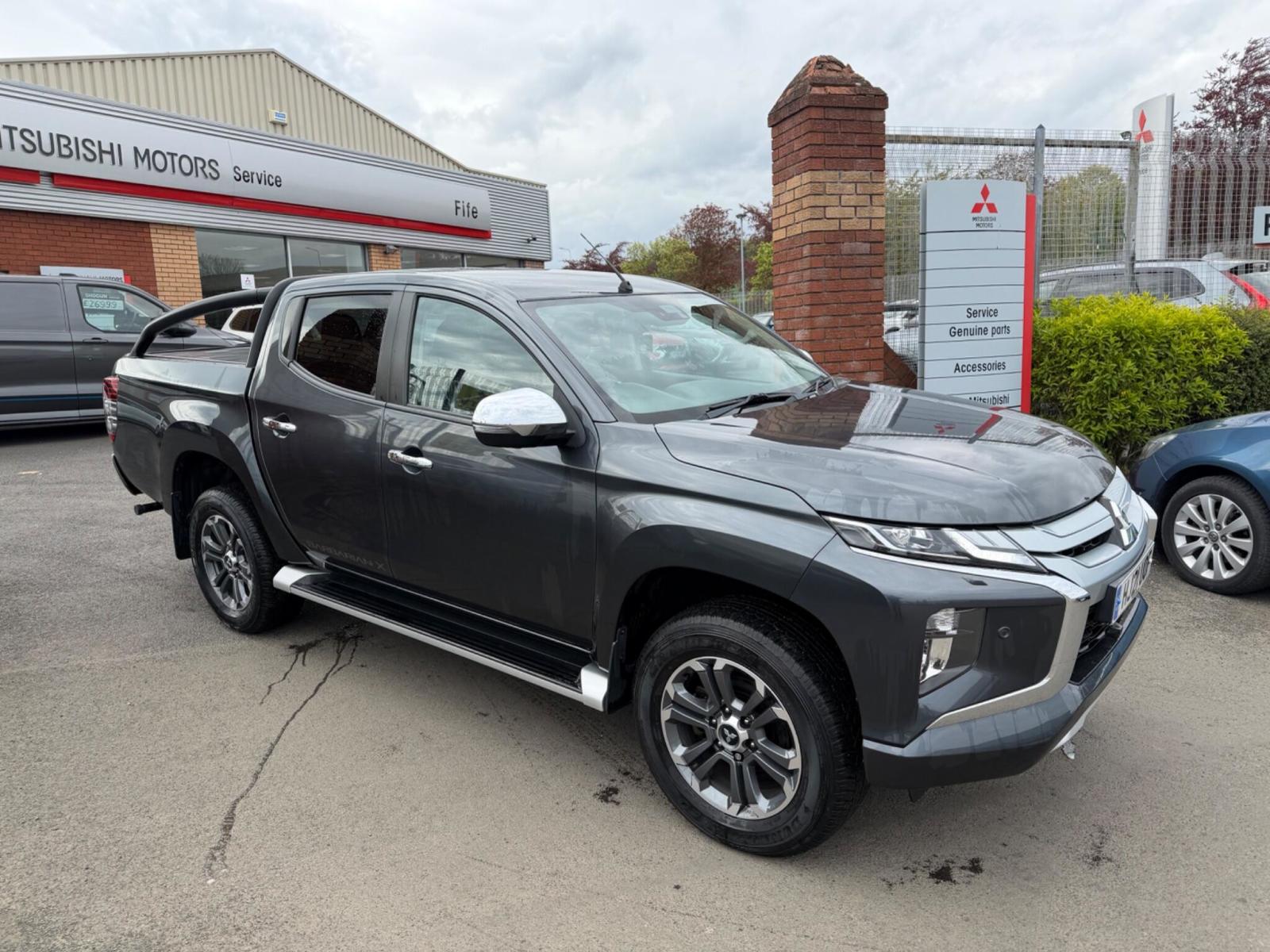 2021 Mitsubishi L200