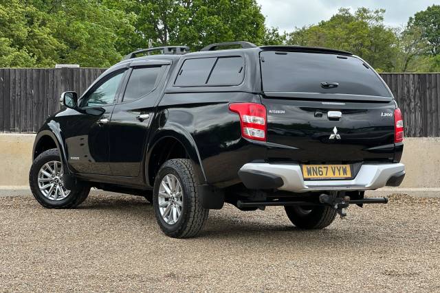 2017 Mitsubishi L200 2.4 Double Cab DI-D 178 Warrior 4WD