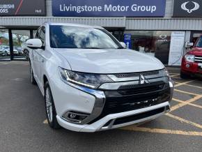 MITSUBISHI OUTLANDER at Mitsubishi UVL Selby
