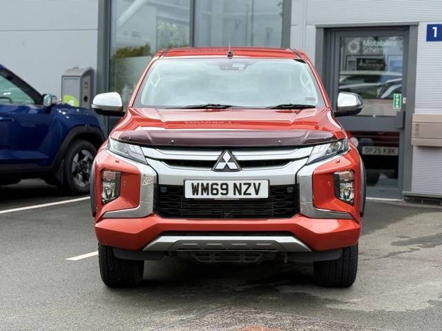 2020 Mitsubishi L200 2.2 DI-D DC Barbarian X Pickup Double Cab 4dr Diesel Auto 4WD Euro 6 (s/s) (150 ps)