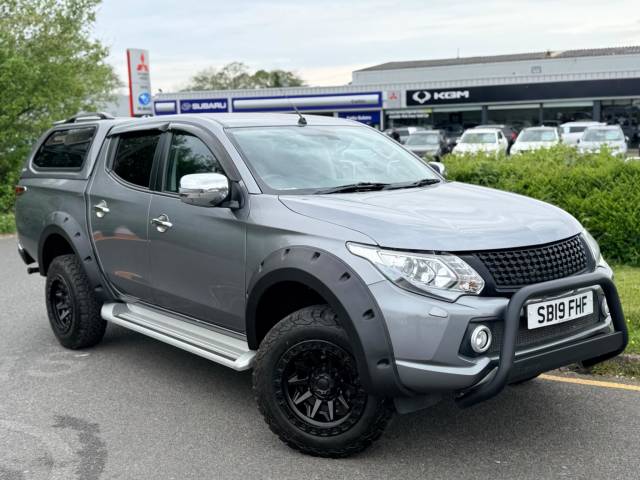 Mitsubishi L200 2.4 DI-D DC Barbarian Auto 4WD Euro 6 4dr Pickup Diesel Atlantic Grey