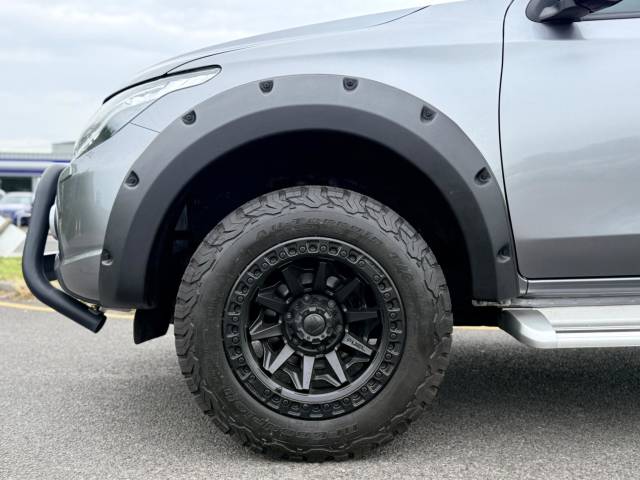 2019 Mitsubishi L200 2.4 DI-D DC Barbarian Auto 4WD Euro 6 4dr