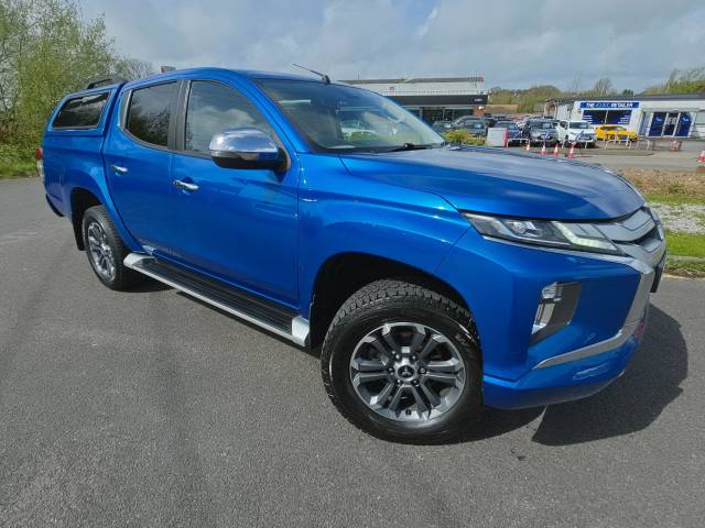 Mitsubishi L200 2.3 Double Cab DI-D 150 Barbarian 4WD Auto Pick Up Diesel BLUE