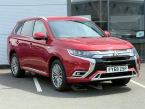 MITSUBISHI OUTLANDER at Mitsubishi UVL Selby