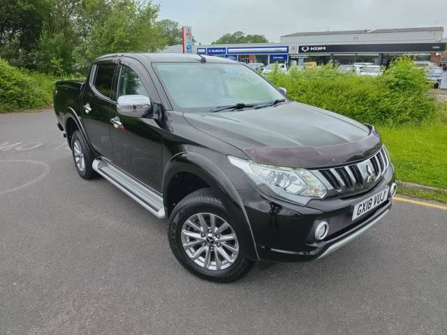 Mitsubishi L200 2.4 Double Cab DI-D 178 Barbarian 4WD Pick Up Diesel BLACK
