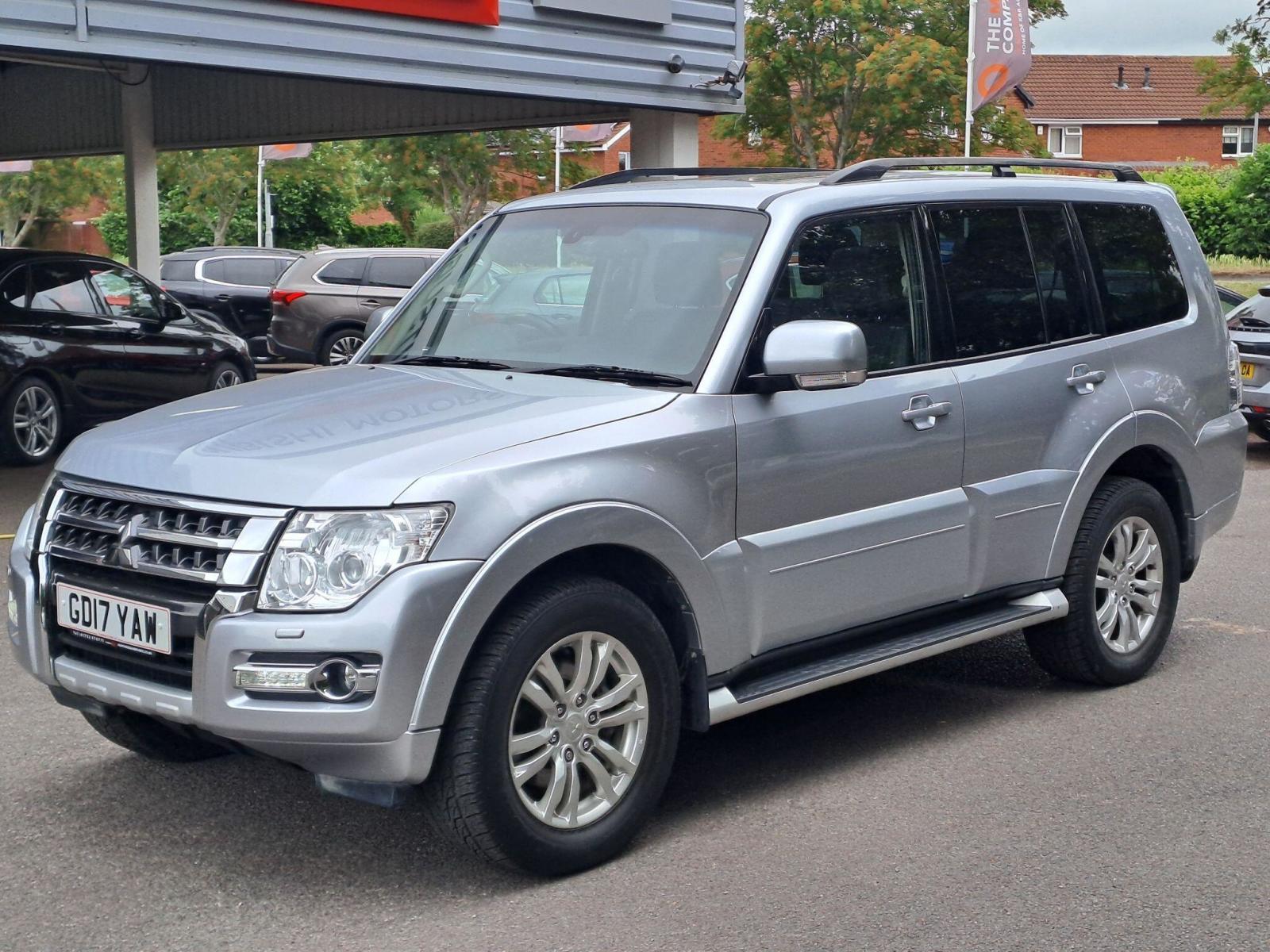 2017 Mitsubishi Shogun