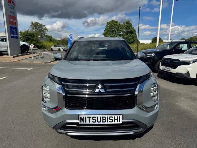 2026 Mitsubishi Outlander 2.4 22.7kWh Diamond CVT 4WD Euro 6 (s/s) 5dr