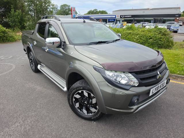 Mitsubishi L200 2.4 Double Cab DI-D 178 Barbarian 4WD Auto Pick Up Diesel GREEN