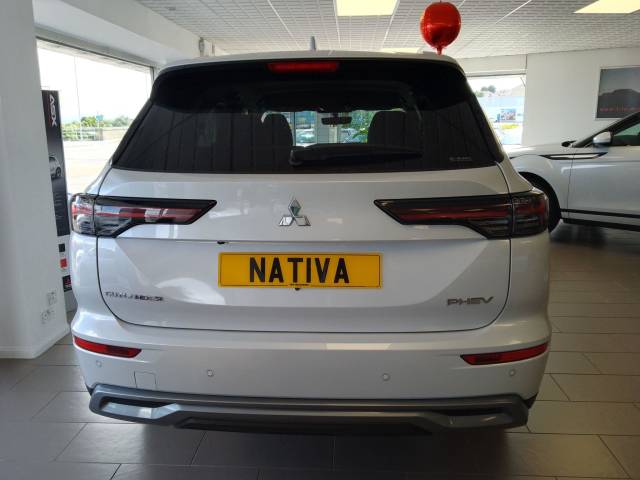 2026 Mitsubishi Outlander 2.4 22.7kWh Nativa CVT 4WD Euro 6 (s/s) 5dr