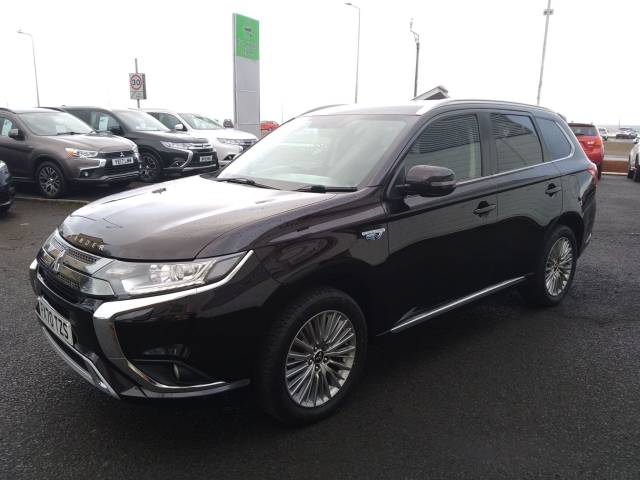 2020 Mitsubishi Outlander 2.4h TwinMotor 13.8kWh Design CVT 4WD Euro 6 (s/s) 5dr