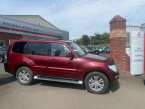 MITSUBISHI SHOGUN at Mitsubishi UVL Selby