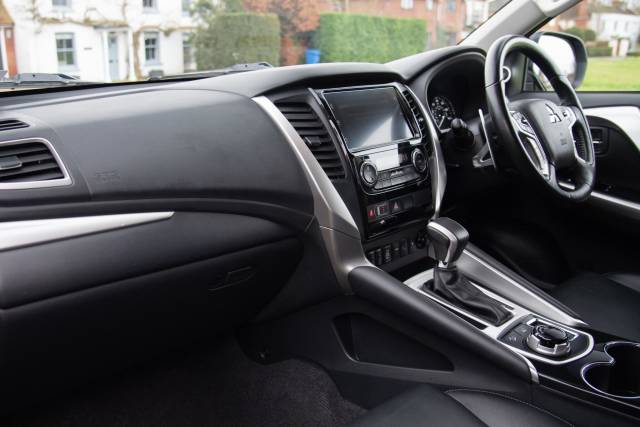 2019 Mitsubishi Shogun Sport 2.4D 4 Auto 4WD Euro 6 5dr