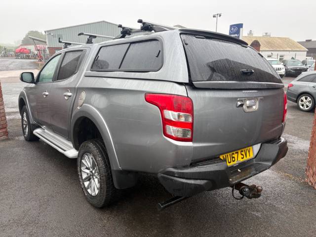2017 Mitsubishi L200 2.4 DI-D DC Barbarian 4WD Euro 6 4dr