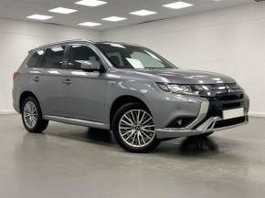 MITSUBISHI OUTLANDER at Mitsubishi UVL Selby