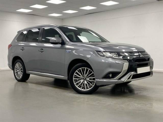 Mitsubishi Outlander 2.4h TwinMotor 13.8kWh Dynamic SUV 5dr Petrol Plug-in Hybrid CVT 4WD Euro 6 (s/s) (224 ps) Estate Hybrid GREY