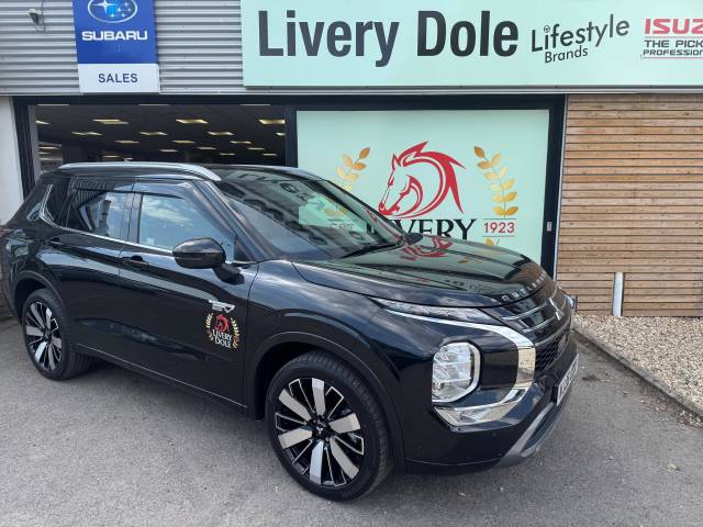 Mitsubishi Outlander 2.4 PHEV Diamond 5dr Auto Estate Petrol / Electric Hybrid BLACK