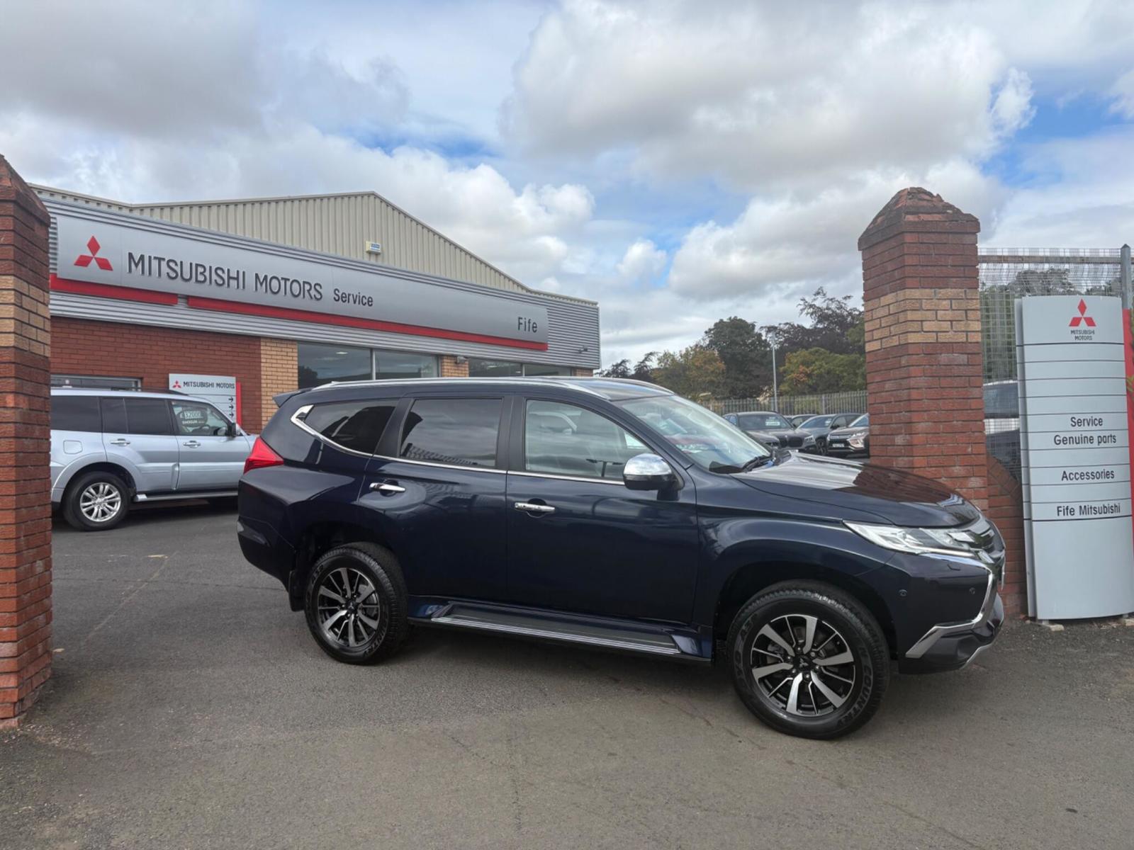 2021 Mitsubishi Shogun Sport