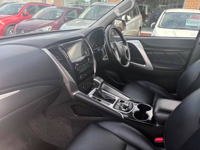 2021 Mitsubishi Shogun Sport 2.4D 4 SUV 5dr Diesel Auto 4WD Euro 6 (181 ps)