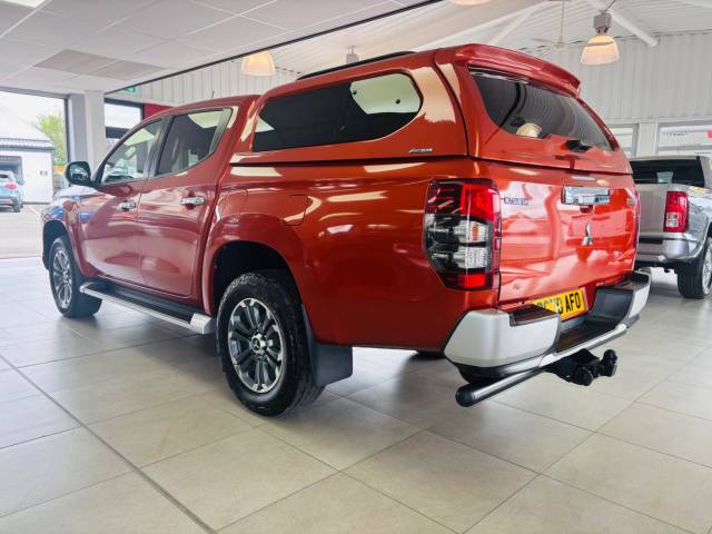 2020 Mitsubishi L200 2.3 Double Cab DI-D 150 Barbarian 4WD