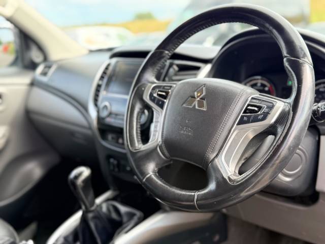 2019 Mitsubishi L200 2.4 Double Cab DI-D 178 Warrior 4WD
